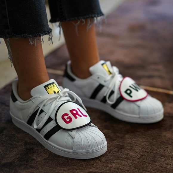 GIRL POWER Clip-On Shoe Accessory - Picture 2 of 7